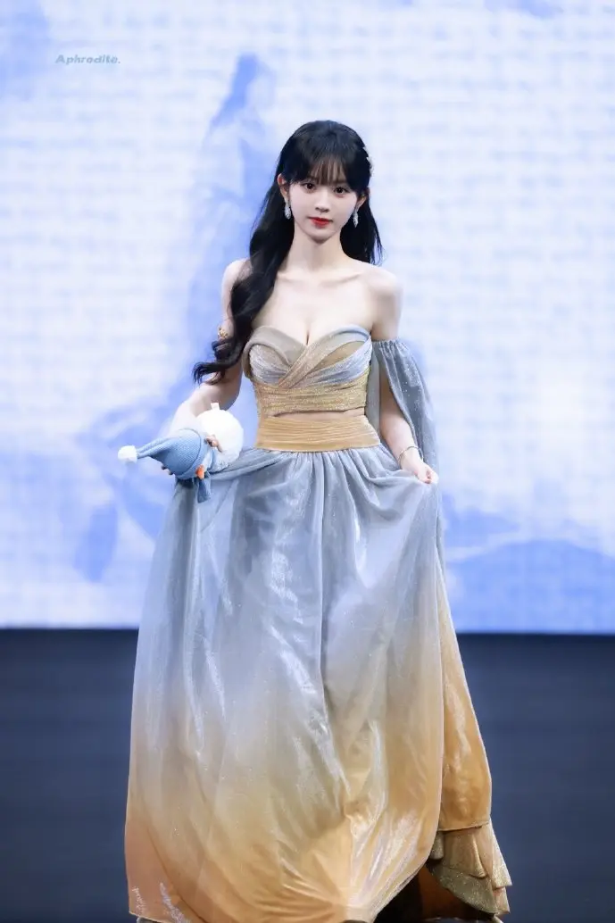 微赚微赚下载用户增长图表